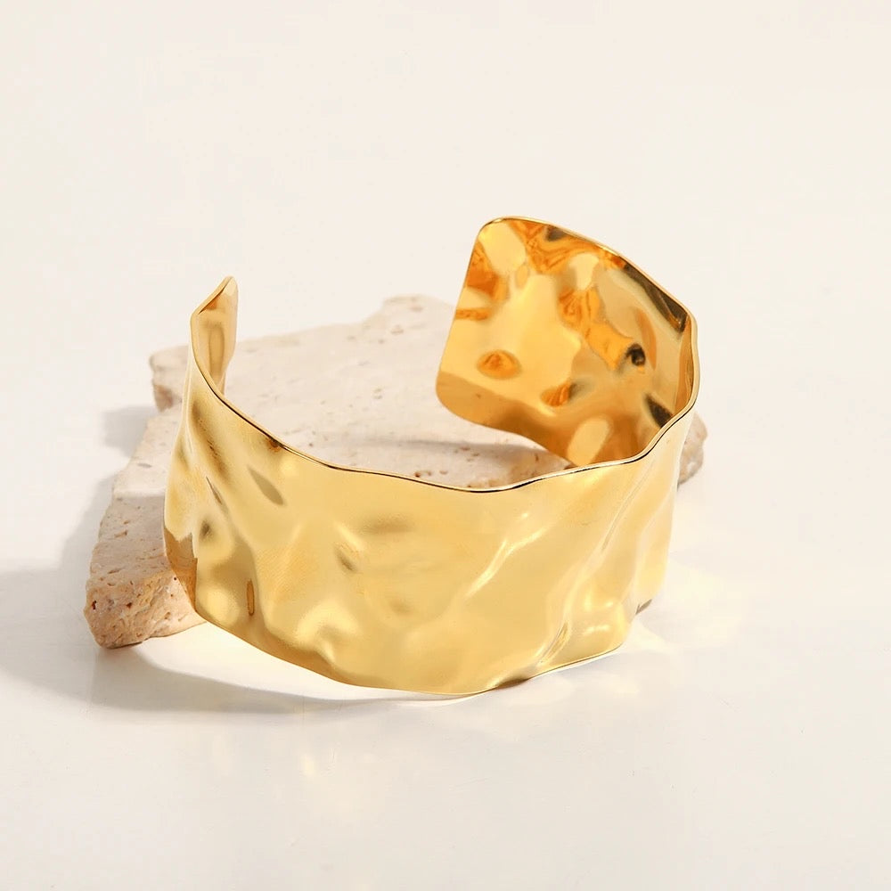 Monaco Textured Bangle